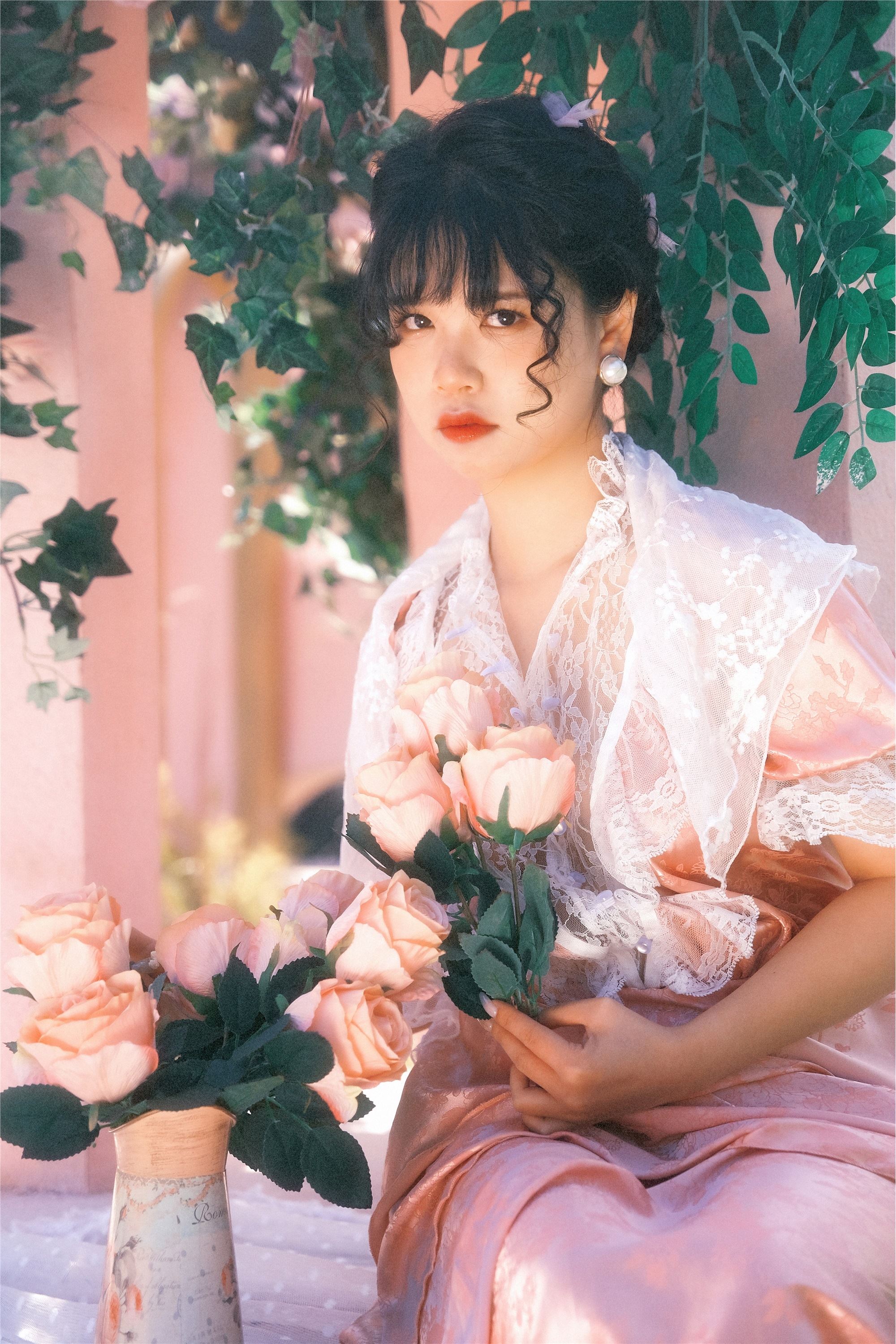 YITUYU艺图语 2025.01.22 少女的梦里 张张